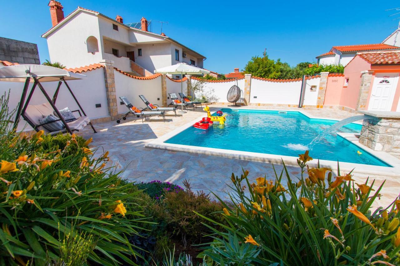 Monte Grande Villa *