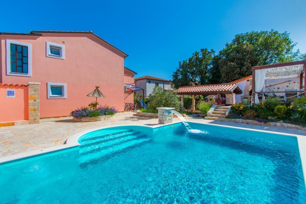 Monte Grande Villa